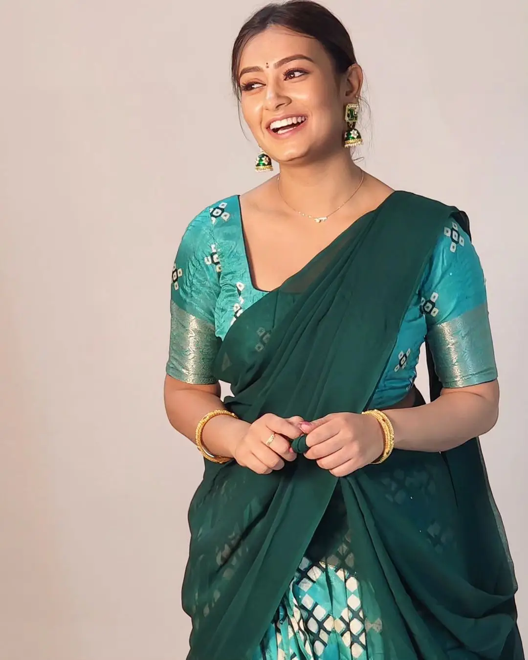 Telugu TV Actress Deepa Jagadeesh In Green Lehenga Choli